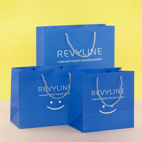 Пакет подарочный Revyline, размер L